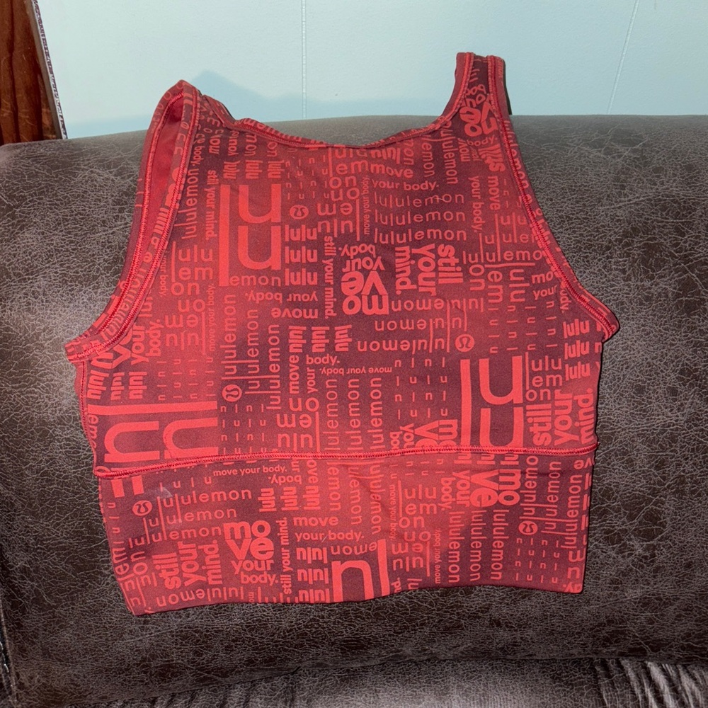 Lululemon Athletica Red pivot top